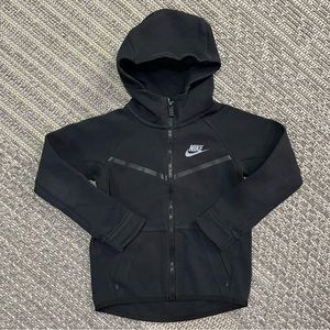 Nike tech zip up sweatshirt